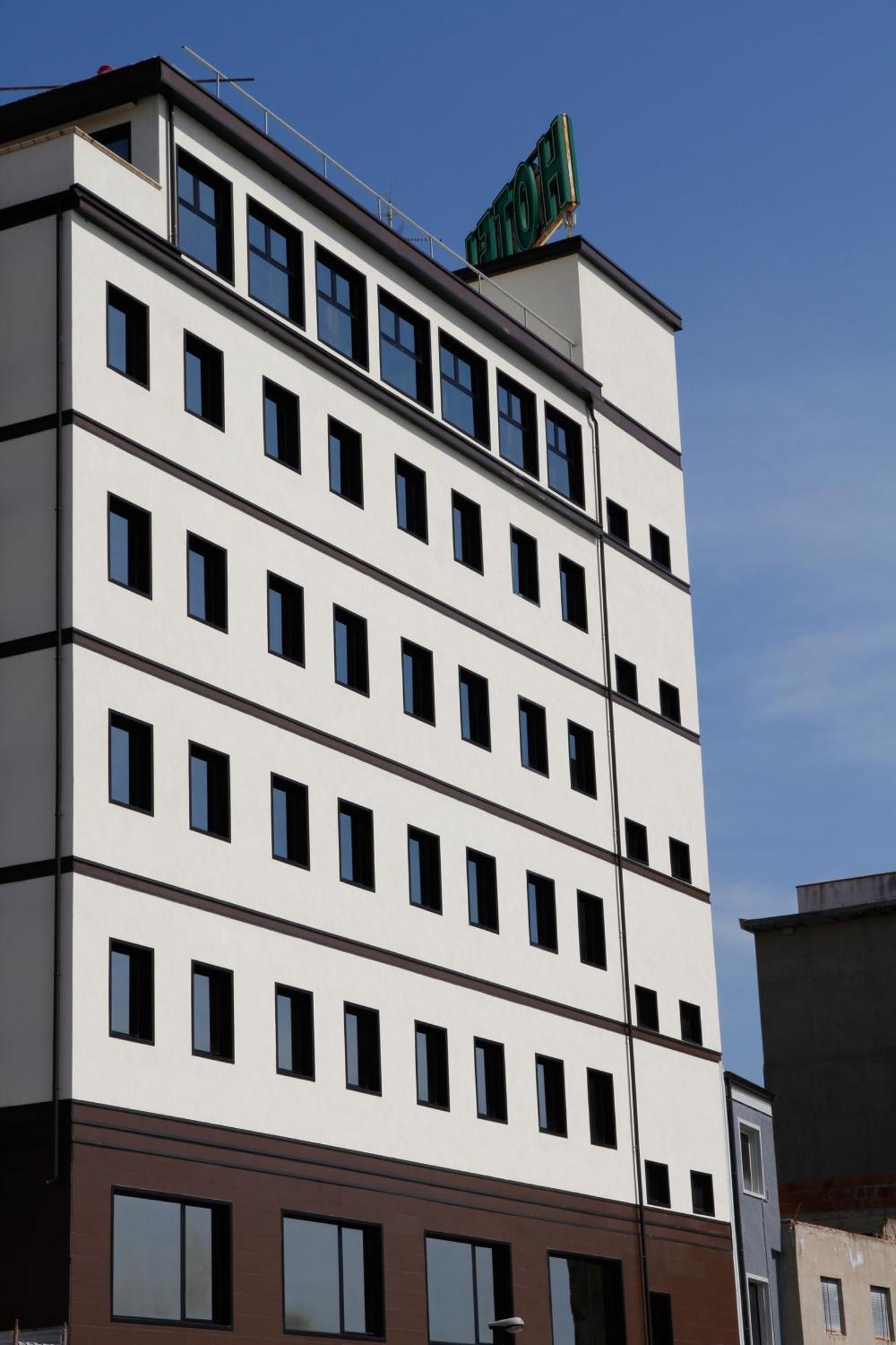 Hotel Continental Реджо ди Калабрия Екстериор снимка